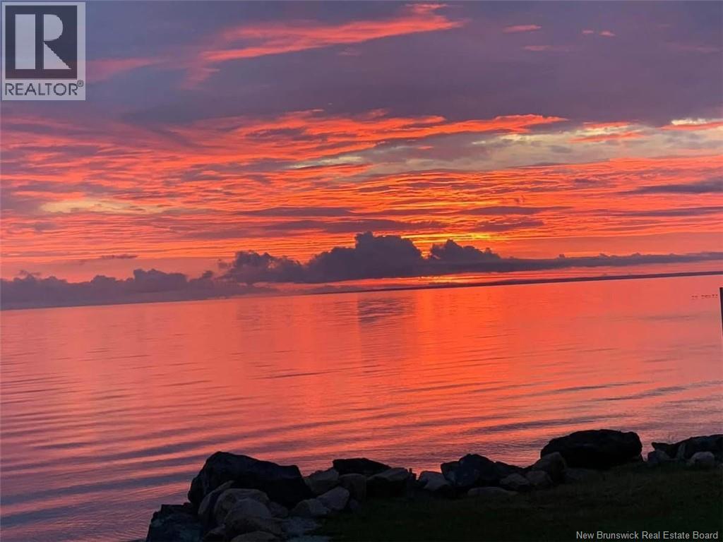 251 Bayshore, Bathurst, New Brunswick E2A 6A5 - Photo 3 - NB131701