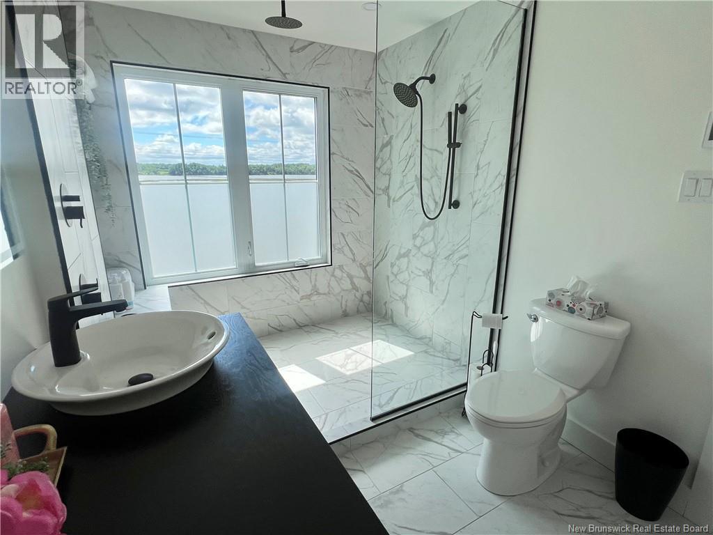 251 Bayshore, Bathurst, New Brunswick E2A 6A5 - Photo 32 - NB131701