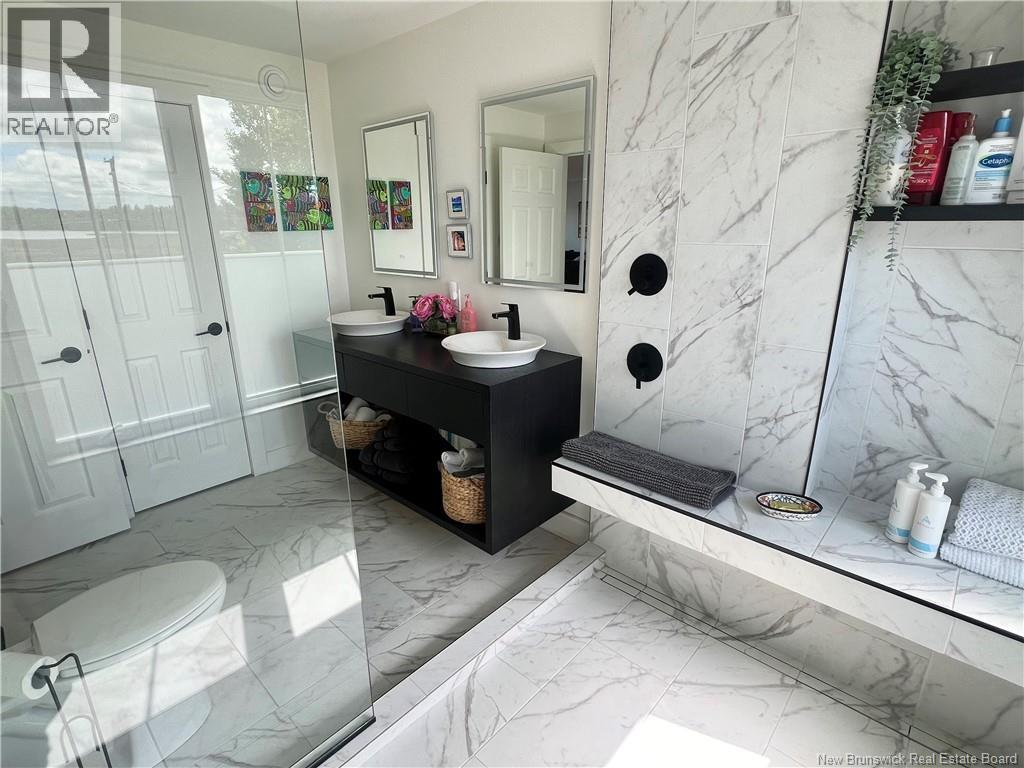 251 Bayshore, Bathurst, New Brunswick E2A 6A5 - Photo 33 - NB131701