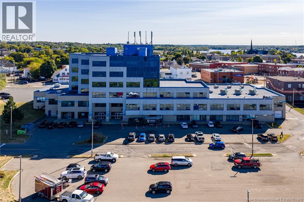 275 Main Street, Bathurst, New Brunswick E2A 1A9 - Photo 1 - NB131773