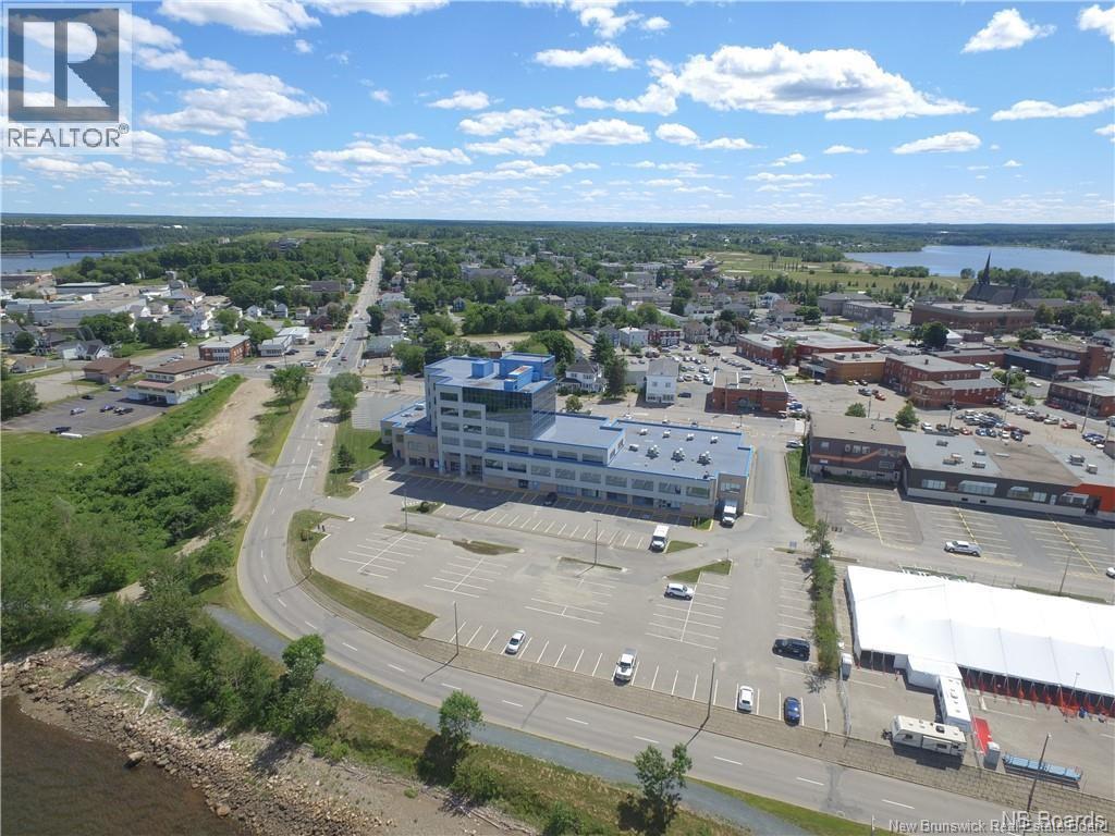 275 Main Street, Bathurst, New Brunswick E2A 1A9 - Photo 14 - NB131773