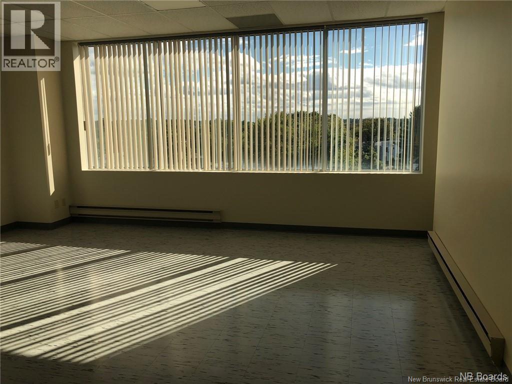 275 Main Street, Bathurst, New Brunswick E2A 1A9 - Photo 24 - NB131773