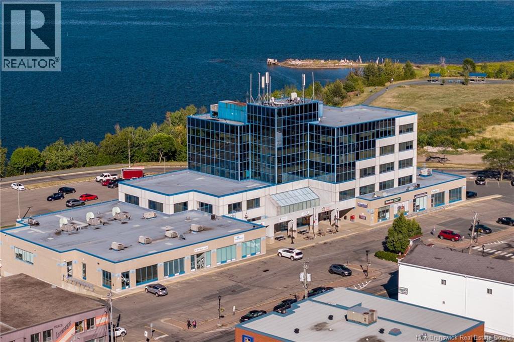 275 Main Street, Bathurst, New Brunswick E2A 1A9 - Photo 3 - NB131773