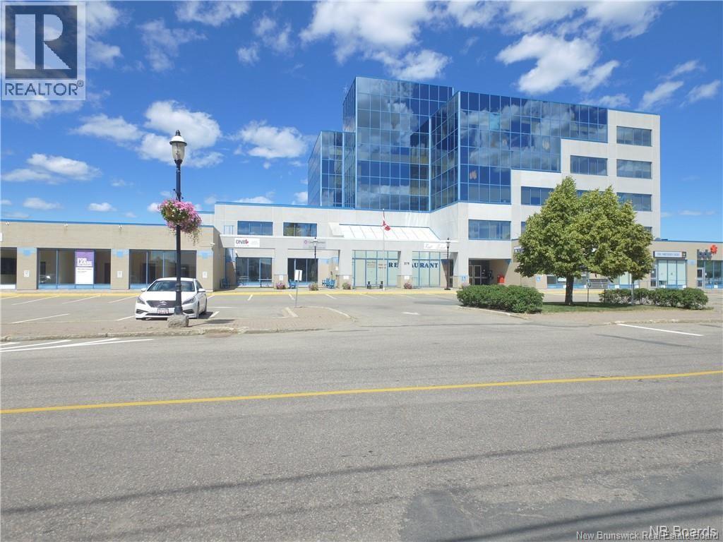 275 Main Street, Bathurst, New Brunswick E2A 1A9 - Photo 8 - NB131773