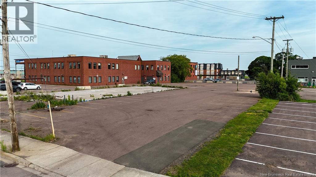 14 Rabbi Lippa Medjuck Street, Moncton, New Brunswick  E1C 1H4 - Photo 10 - NB131938