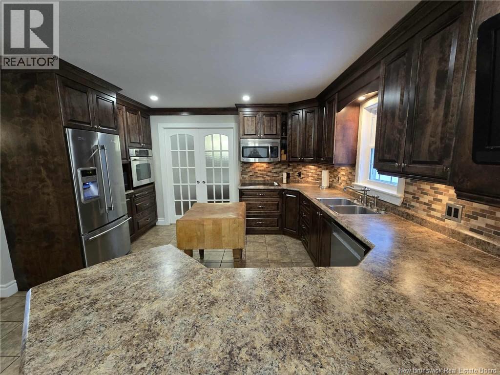 2010 Wellington, Bathurst, New Brunswick  E2A 4X8 - Photo 18 - NB132133