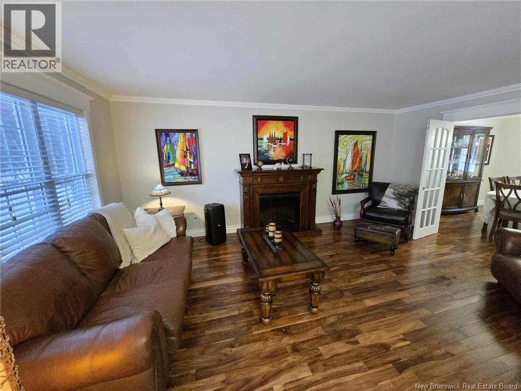 2010 Wellington, Bathurst, New Brunswick  E2A 4X8 - Photo 9 - NB132133