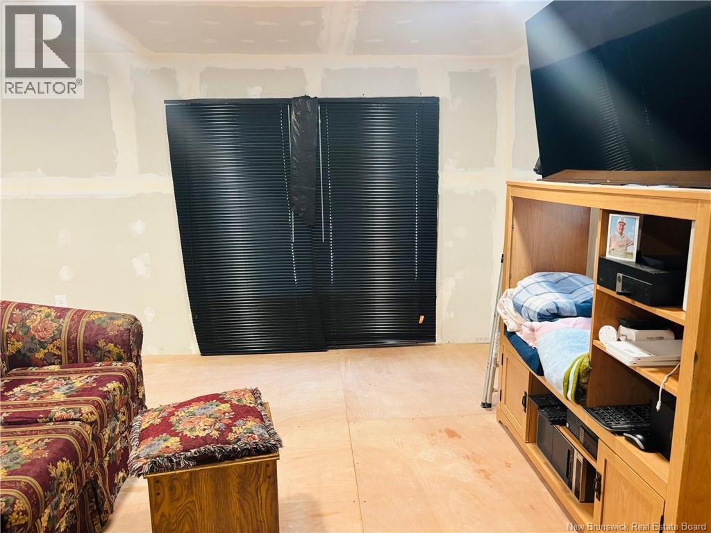 35 Pleasant Avenue, Doaktown, New Brunswick  E9C 1B5 - Photo 16 - NB132084