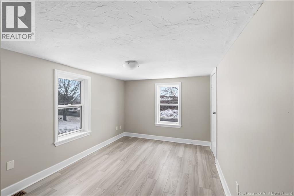 2107-2109 Champlain, Dieppe, New Brunswick  E1A 7J4 - Photo 12 - NB132239