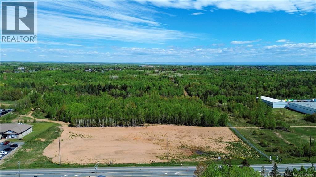 1 St Anne Street, Bathurst, New Brunswick  E2A 6X2 - Photo 30 - NB132252