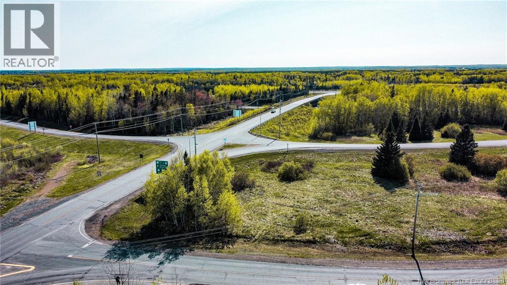 1 St Anne Street, Bathurst, New Brunswick E2A 6X2 - Photo 9 - NB132257