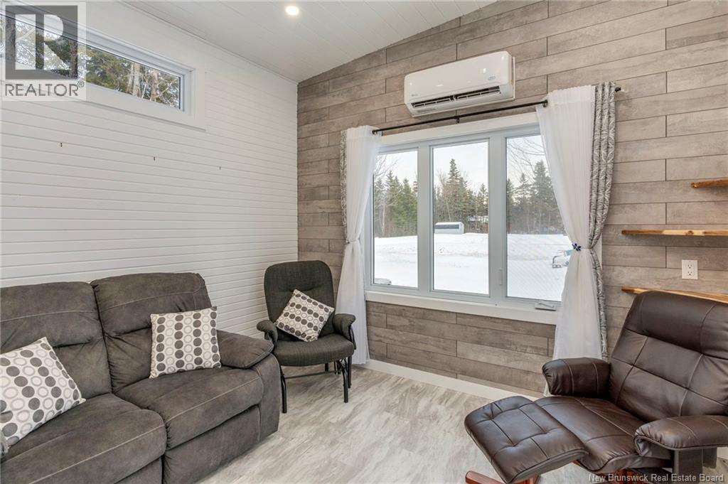 414 Bas De L'allee, Richibucto-Village, New Brunswick  E4W 1A3 - Photo 9 - NB132182