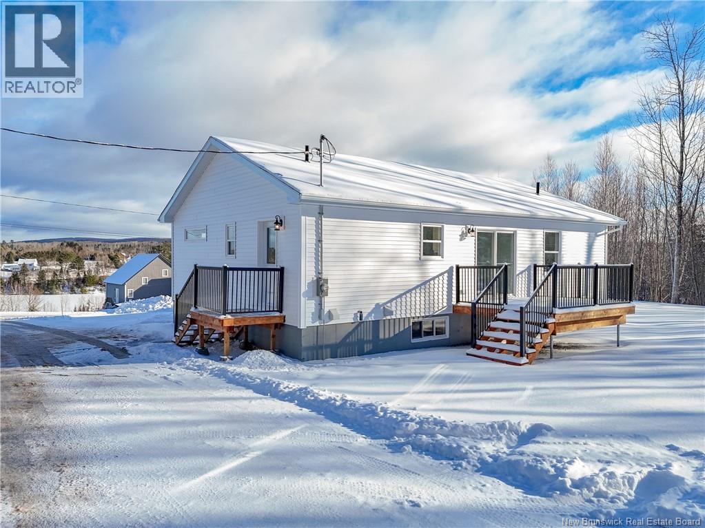 11 Clearview Court, Nackawic, New Brunswick  E6G 0B6 - Photo 6 - NB131897