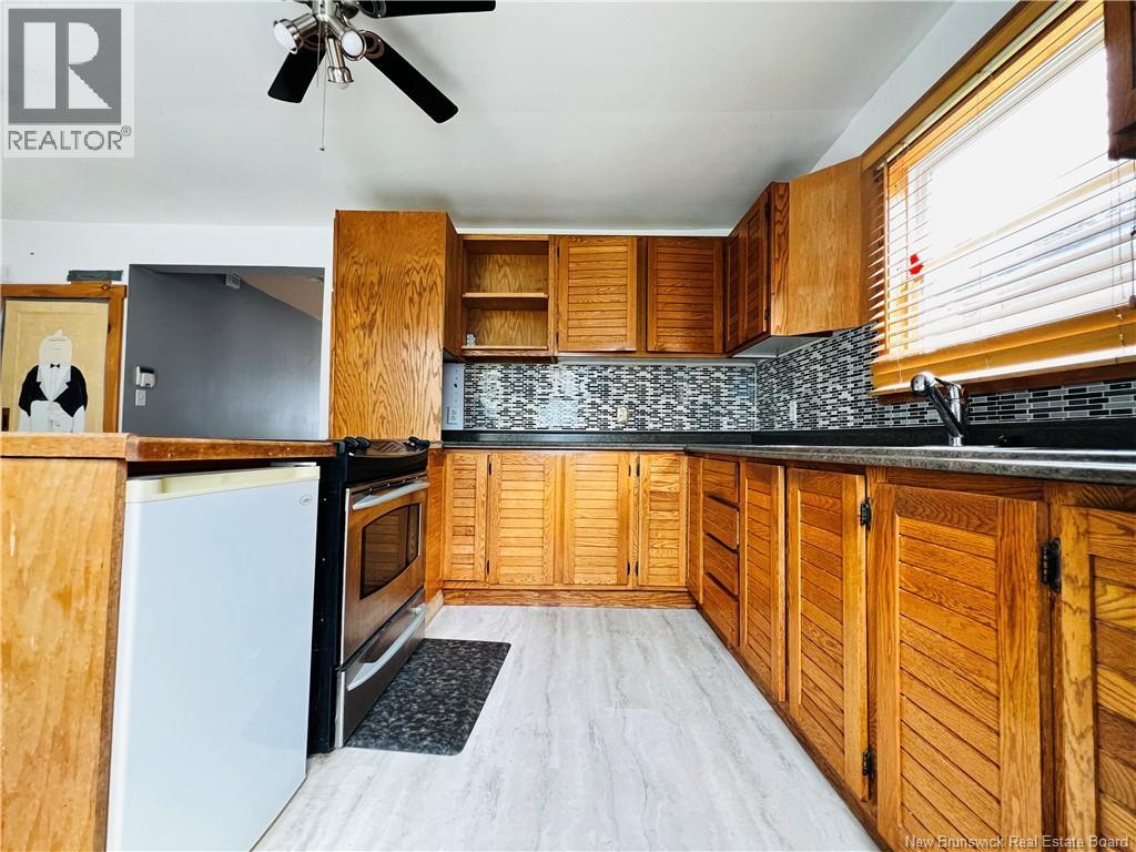 246 Dumaresq, Bathurst, New Brunswick  E2A 1H8 - Photo 14 - NB132391