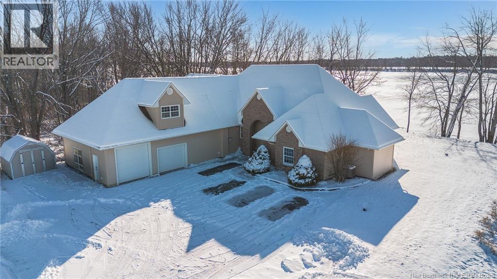 354 Route 105, Maugerville, New Brunswick