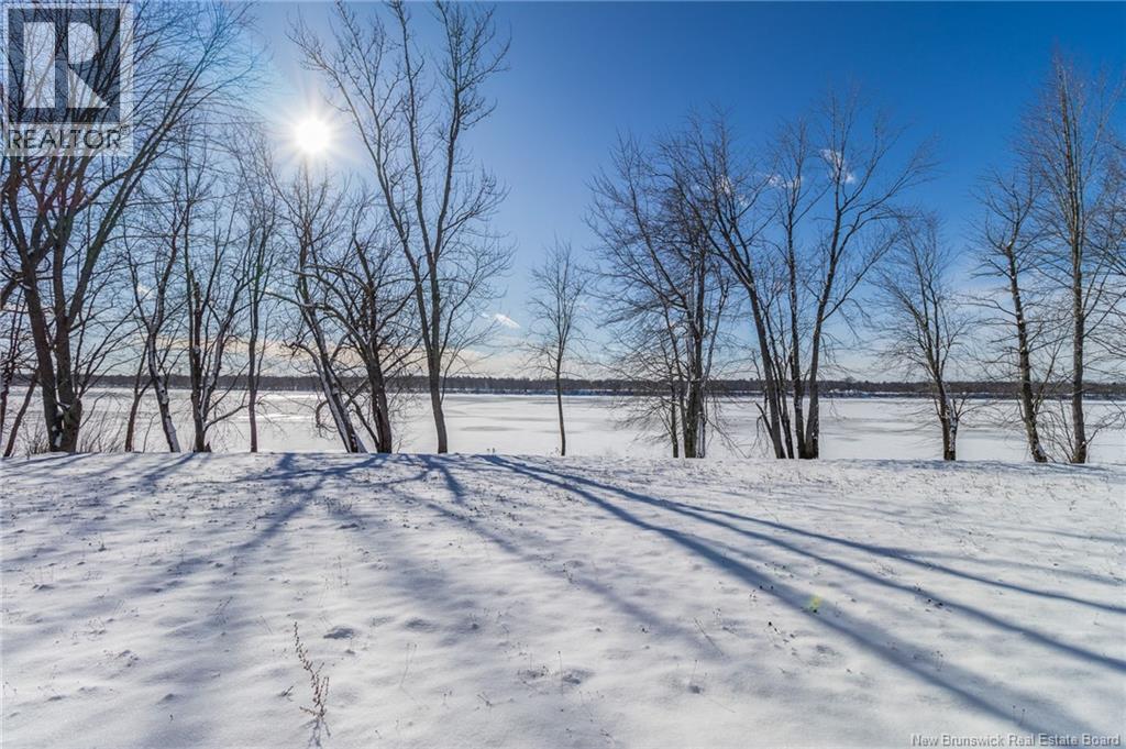 354 Route 105, Maugerville, New Brunswick E3A 8N6 - Photo 4 - NB132472