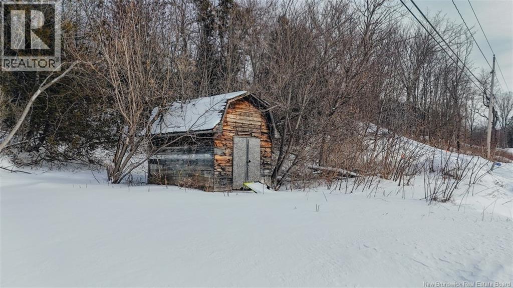 8216 & 8218 Route 105, Riverbank, New Brunswick  E7L 3Z7 - Photo 9 - NB132523