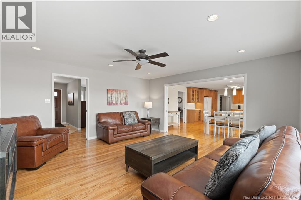 57 Leo Avenue, Sussex, New Brunswick  E4E 1Z9 - Photo 11 - NB132330