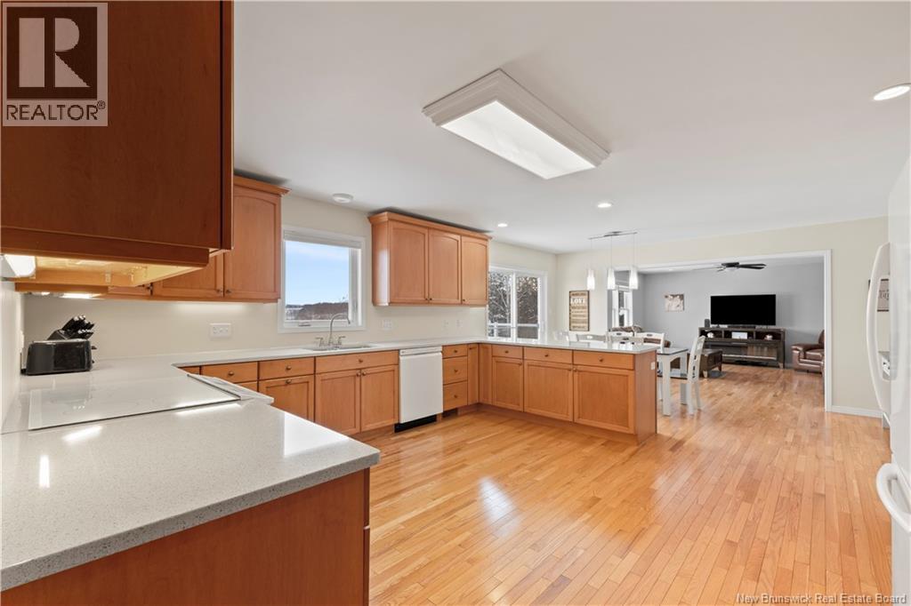 57 Leo Avenue, Sussex, New Brunswick  E4E 1Z9 - Photo 17 - NB132330