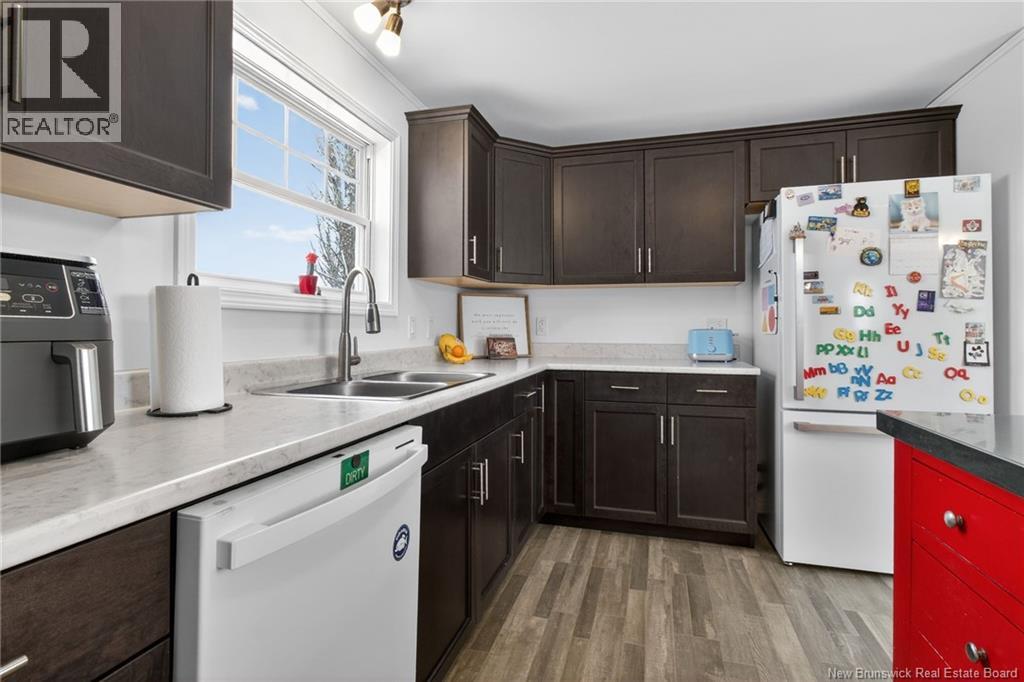 16 Tulip, Riverview, New Brunswick  E1B 5B5 - Photo 8 - NB132675