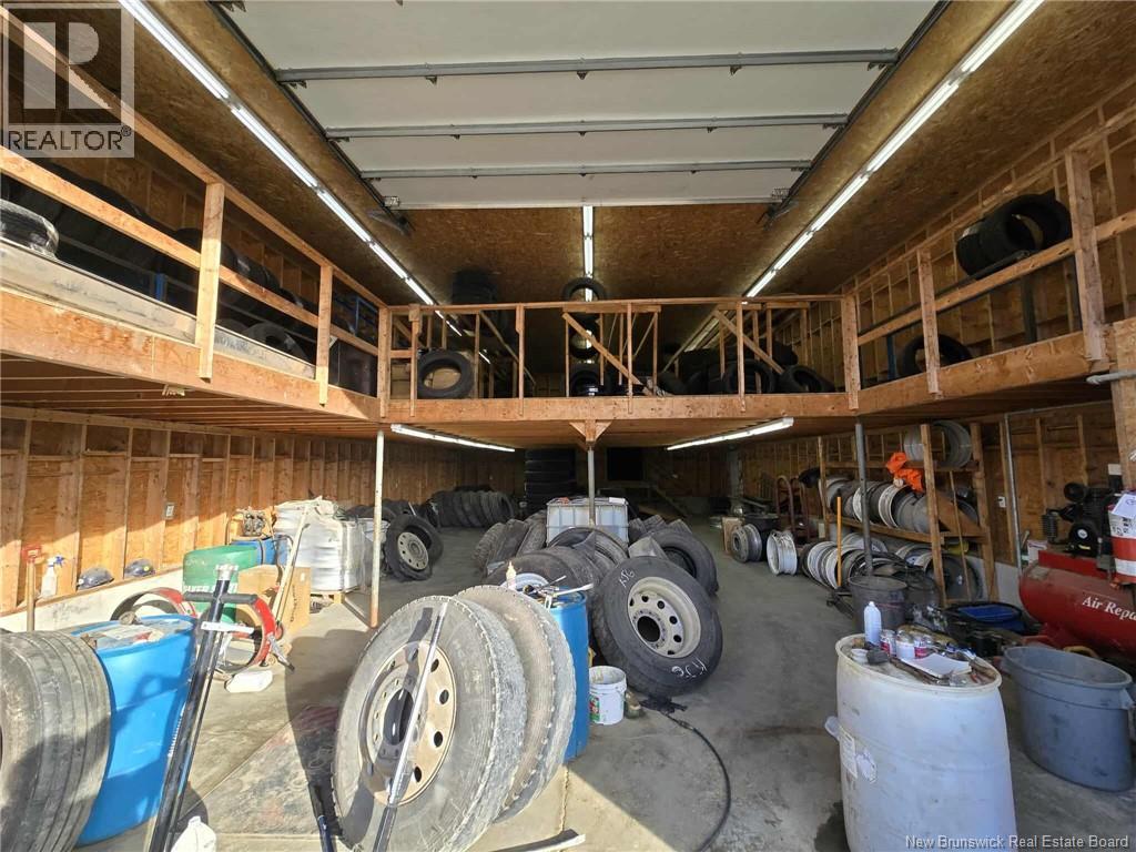 2464 St Peter Avenue, Bathurst, New Brunswick  E2A 7K2 - Photo 16 - NB132801