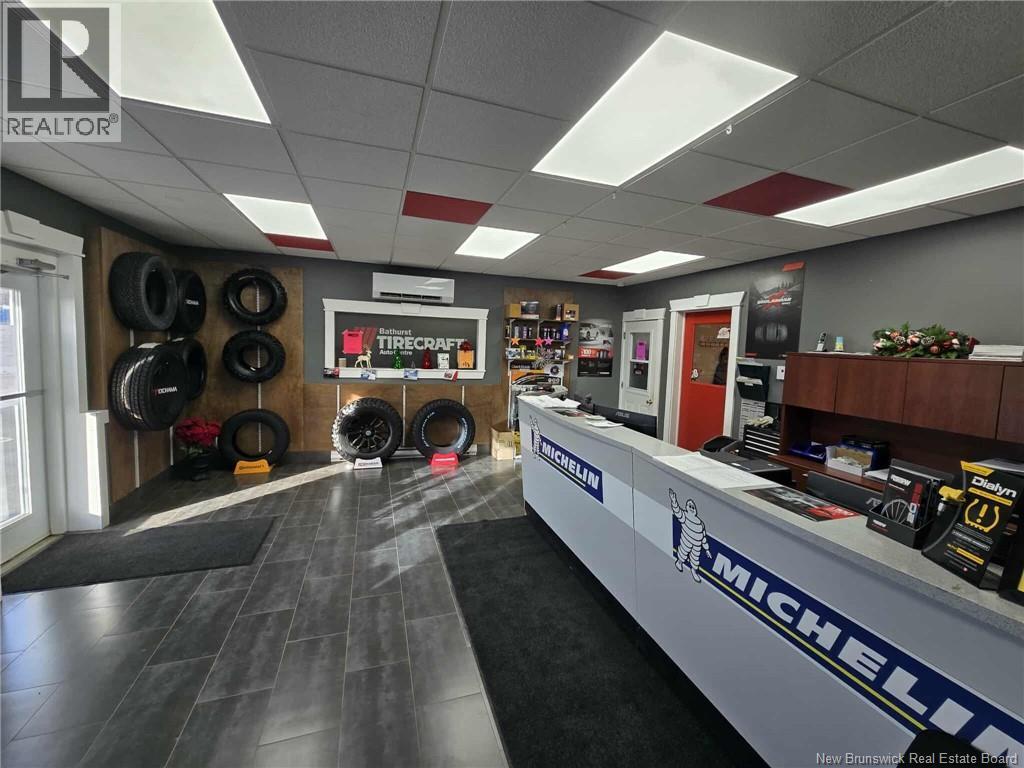 2464 St Peter Avenue, Bathurst, New Brunswick  E2A 7K2 - Photo 8 - NB132801