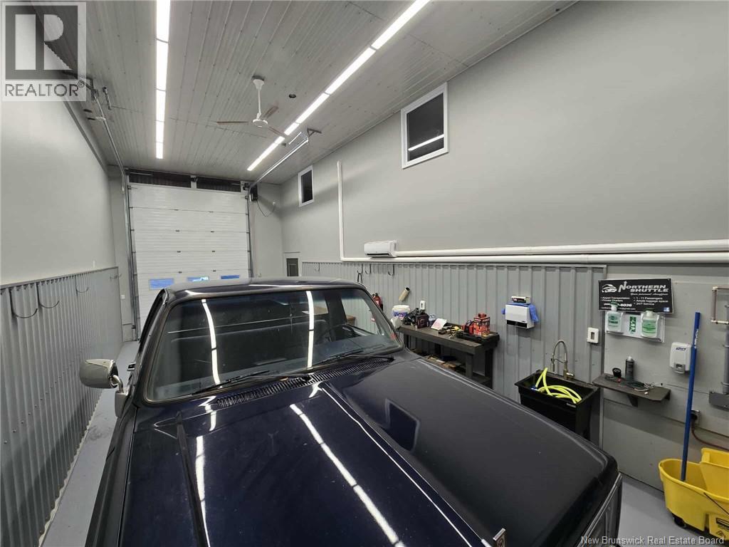 2470 St Peter Avenue, Bathurst, New Brunswick  E8K 1A1 - Photo 16 - NB132796