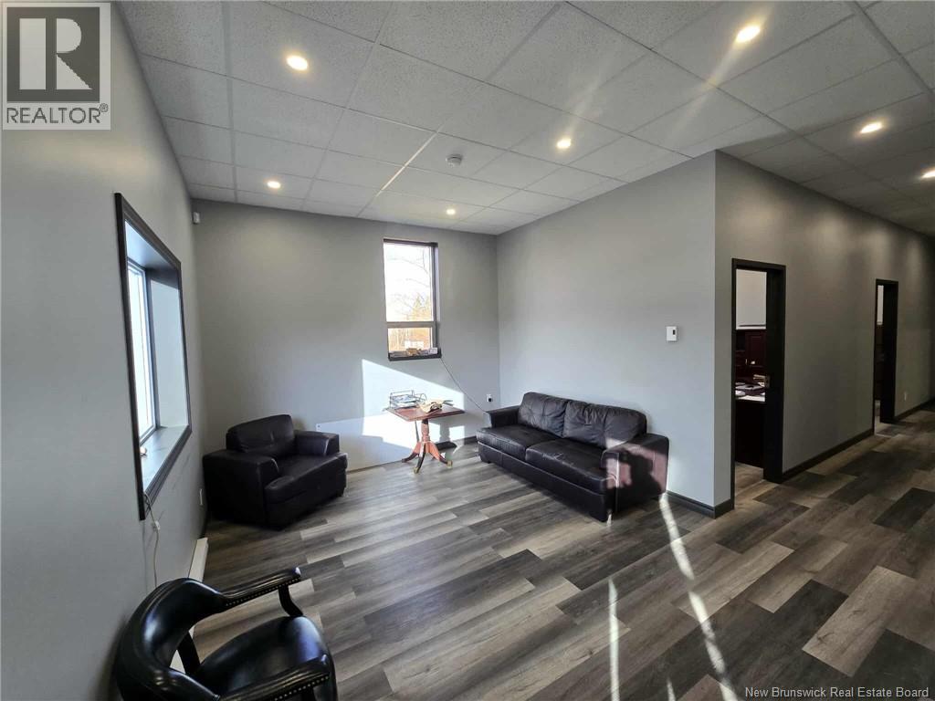 2470 St Peter Avenue, Bathurst, New Brunswick  E8K 1A1 - Photo 20 - NB132796