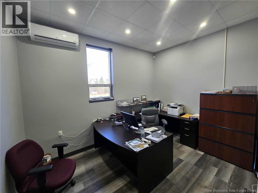 2470 St Peter Avenue, Bathurst, New Brunswick  E8K 1A1 - Photo 21 - NB132796