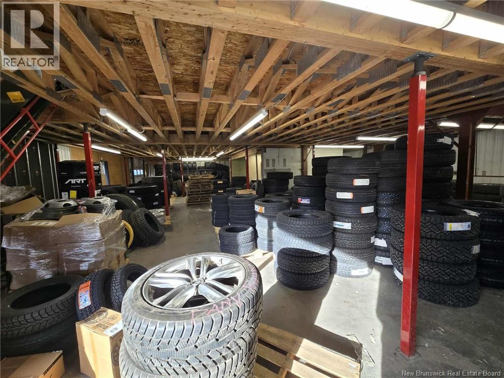 2470 St Peter Avenue, Bathurst, New Brunswick  E8K 1A1 - Photo 9 - NB132796