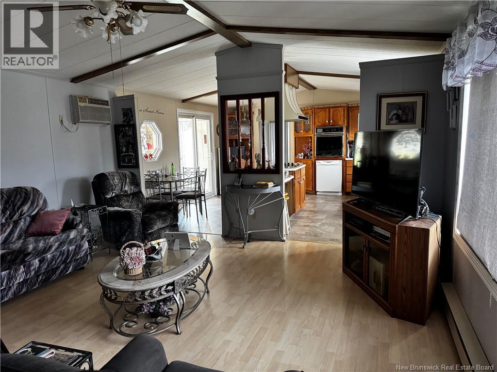 235 Iroquois, Saint-Basile, New Brunswick  E7C 1X7 - Photo 14 - NB132863