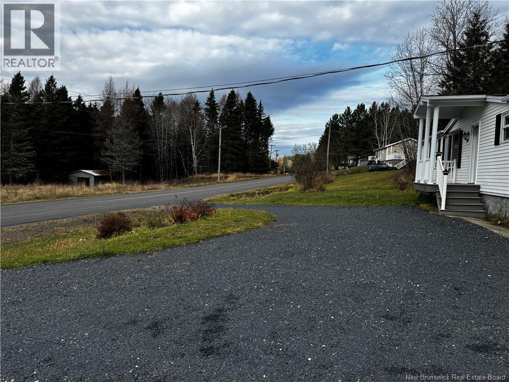 235 Iroquois, Saint-Basile, New Brunswick  E7C 1X7 - Photo 6 - NB132863