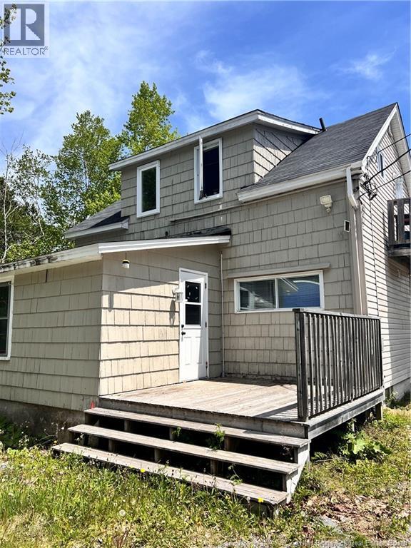 355 Hampton Road, Quispamsis, New Brunswick  E2E 4W1 - Photo 3 - NB132834