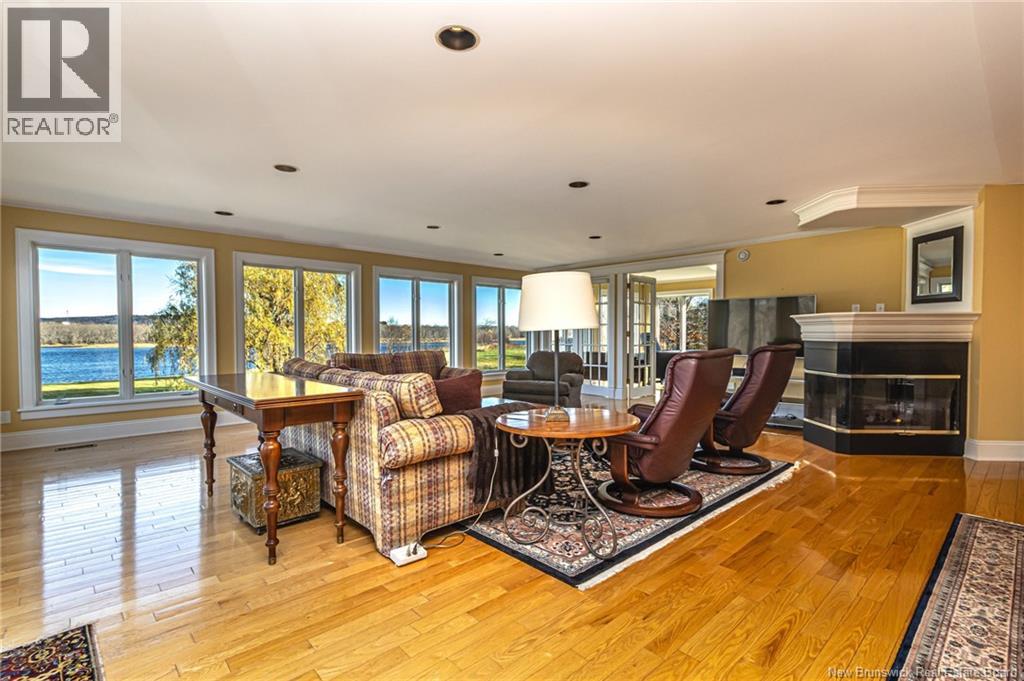 1337 Woodstock Road, Fredericton, New Brunswick  E3B 7R9 - Photo 16 - NB133090