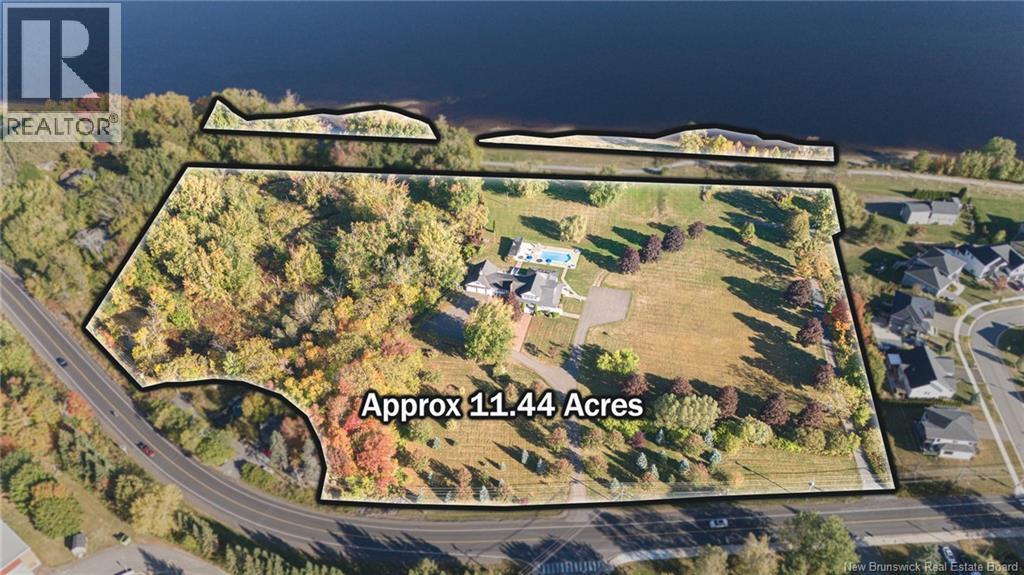 1337 Woodstock Road, Fredericton, New Brunswick  E3B 7R9 - Photo 2 - NB133092