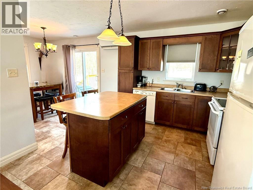 9 Jeremie Court, Moncton, New Brunswick E1A 0B7 - Photo 8 - NB132770