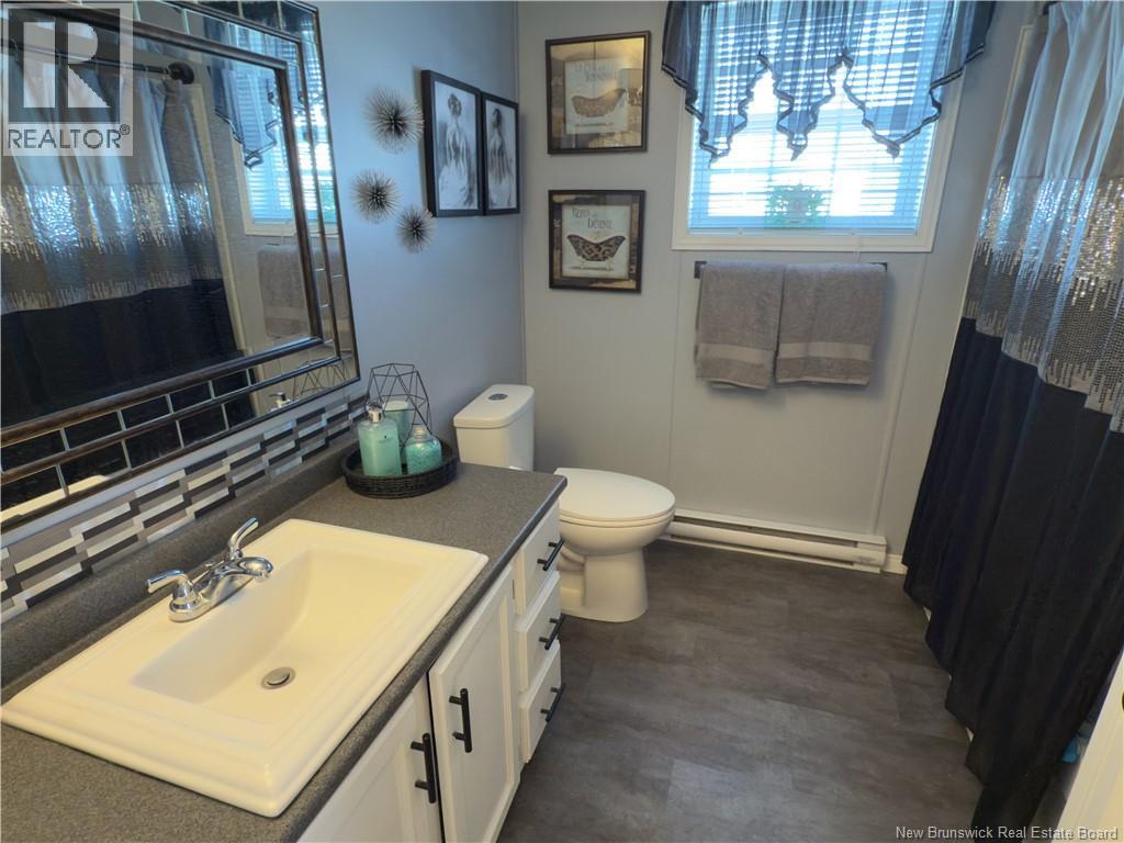 82 Canaan Street, Dieppe, New Brunswick  E1A 7N1 - Photo 5 - NB133059