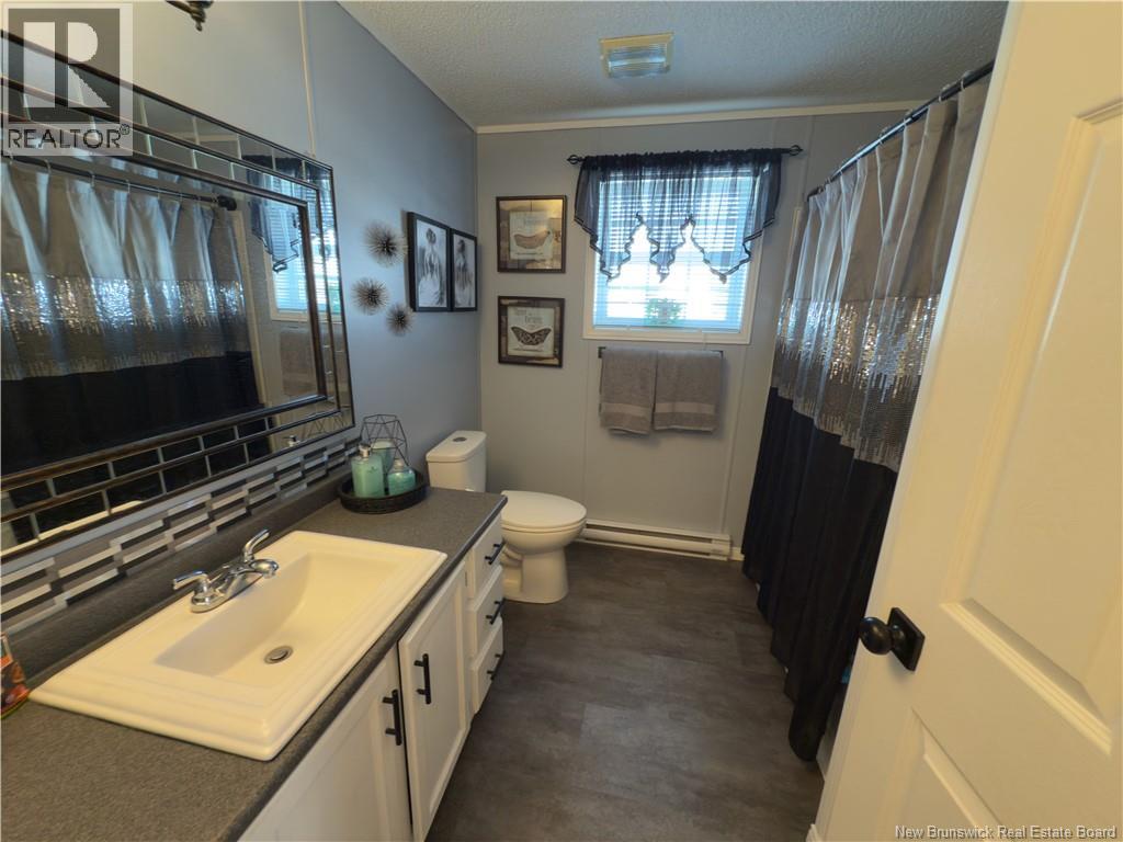 82 Canaan Street, Dieppe, New Brunswick  E1A 7N1 - Photo 6 - NB133059