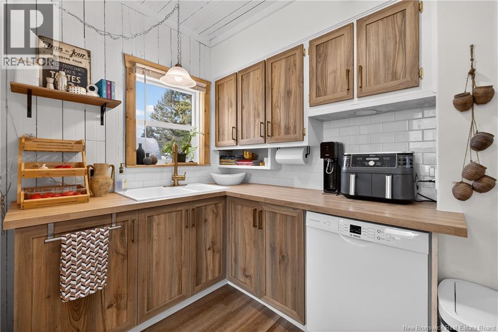 3343 Ch Brideau, Tracadie, New Brunswick  E1X 1A4 - Photo 16 - NB132922