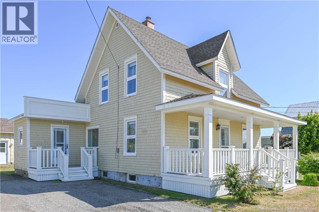 351 Saint-Pierre E. Boulevard, Caraquet, New Brunswick  E1W 1B4 - Photo 11 - NB133222