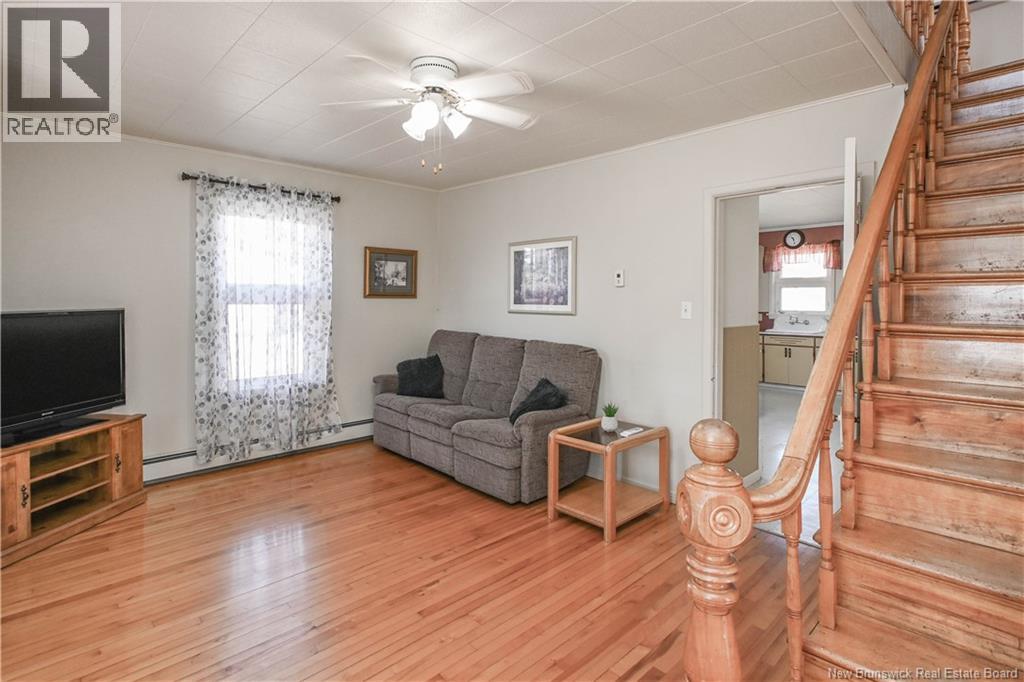 351 Saint-Pierre E. Boulevard, Caraquet, New Brunswick  E1W 1B4 - Photo 22 - NB133222