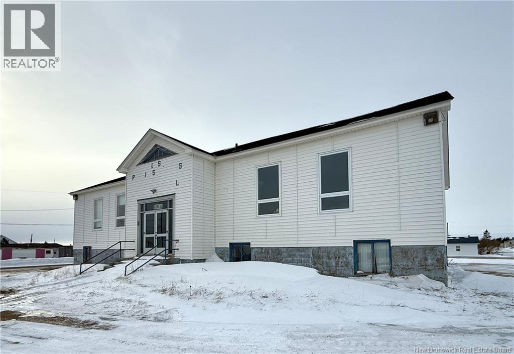 8 Rue du Centre, Pigeon Hill, New Brunswick