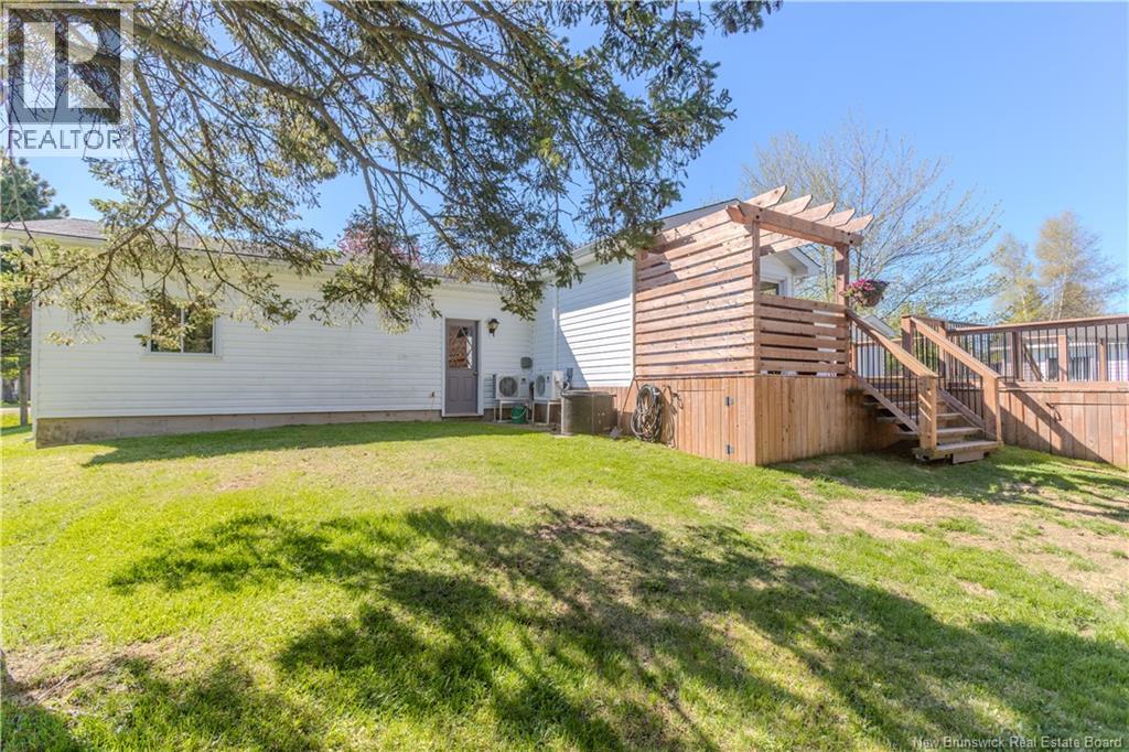 21 Champlain, Bouctouche, New Brunswick  E4S 2Y7 - Photo 44 - NB133191