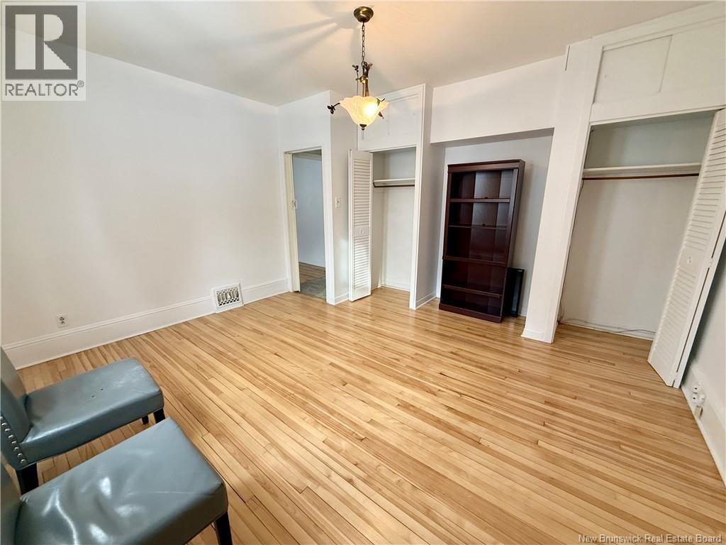 745 Murray Avenue, Bathurst, New Brunswick  E2A 1V3 - Photo 9 - NB133260