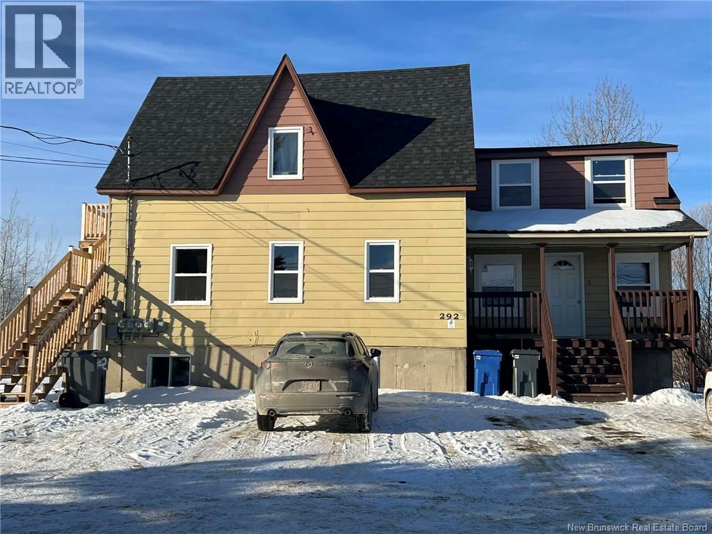 292 Parc Ouest Street, Beresford, New Brunswick  E8K 2E8 - Photo 32 - NB133125
