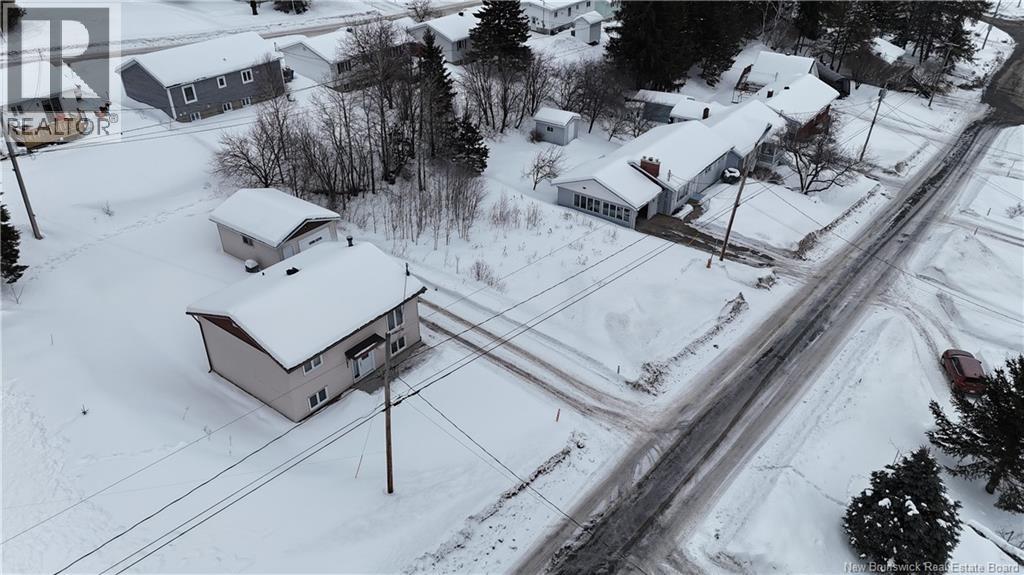 85 Cormier Road, Edmundston, New Brunswick  E3V 2E8 - Photo 3 - NB133312