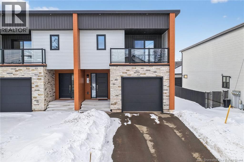 202 Dickey Boulevard, Riverview, New Brunswick  E1B 0V2 - Photo 2 - NB133321