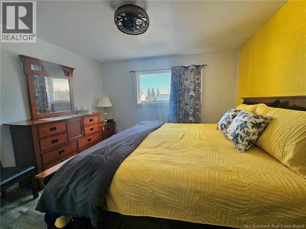 510 Fleet, Bathurst, New Brunswick  E2A 4H1 - Photo 33 - NB133333