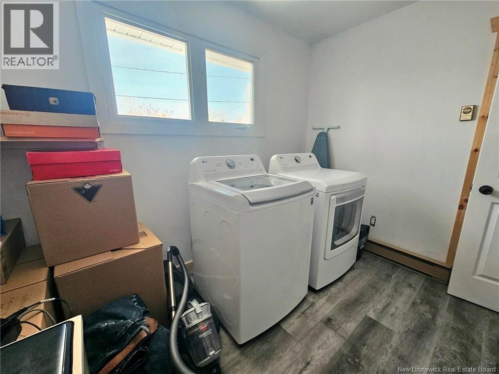 510 Fleet, Bathurst, New Brunswick  E2A 4H1 - Photo 36 - NB133333