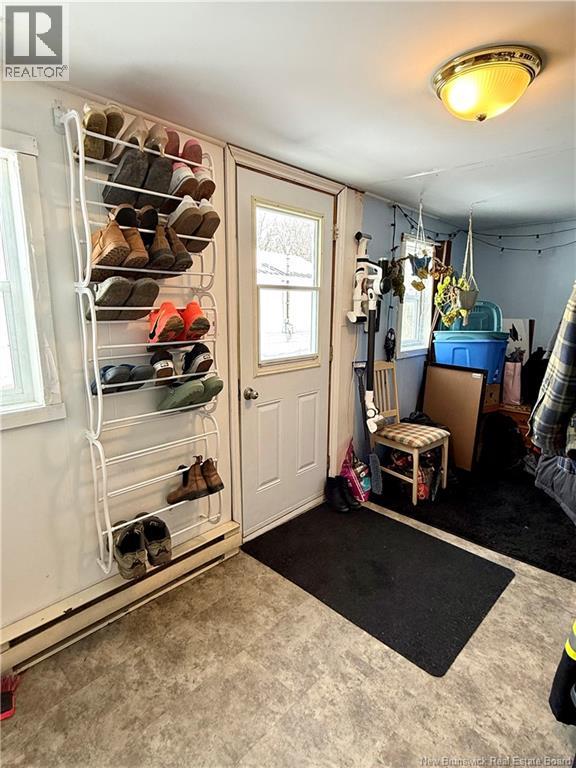 12 Chestnut Street, Woodstock, New Brunswick  E7M 1K3 - Photo 5 - NB133417